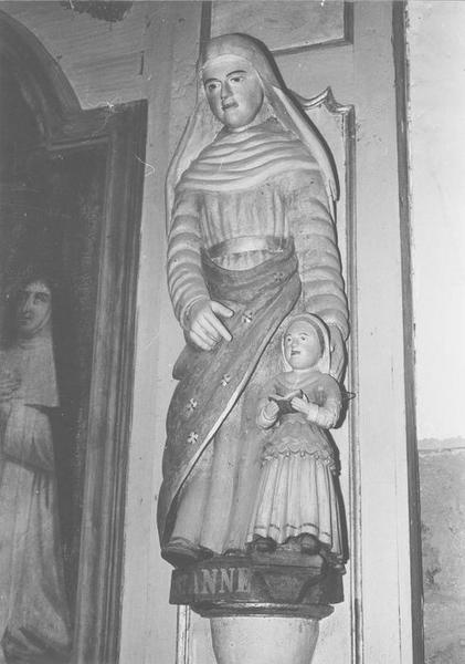 Groupe sculpté : l'Education de la Vierge