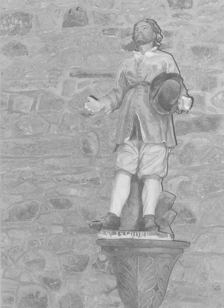 statue : saint Isidore, vue générale - © Ministère de la Culture (France), Archives départementales des Côtes-d’Armor, Conservation des antiquités et des objets d’art – Tous droits réservés