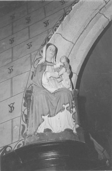 statue : Vierge à l'enfant, vue générale - © Ministère de la Culture (France), Médiathèque du patrimoine et de la photographie (objets mobiliers), tous droits réservés