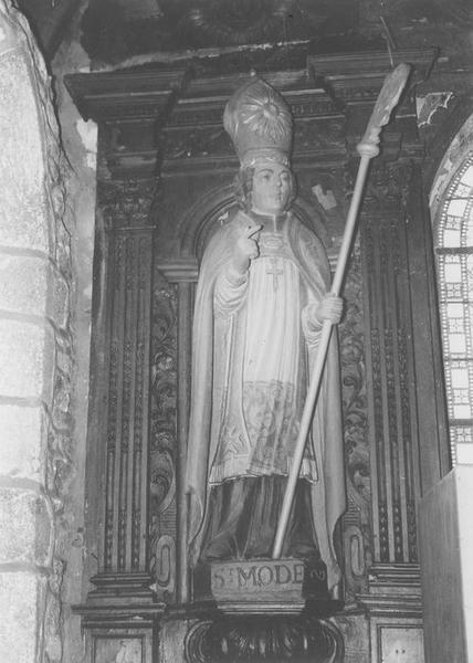 retable, statue : saint Modez, vue générale - © Ministère de la Culture (France), Médiathèque du patrimoine et de la photographie (objets mobiliers), tous droits réservés