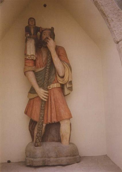 groupe sculpté : saint Christophe et l'enfant Jésus, vue générale - © Ministère de la Culture (France), Médiathèque du patrimoine et de la photographie (objets mobiliers), tous droits réservés