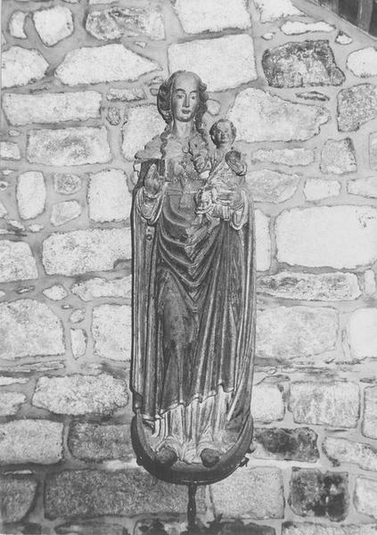 statue : Vierge à l'enfant, vue générale