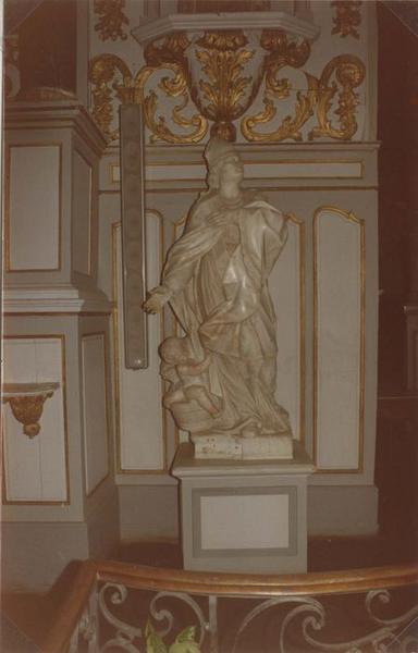 statue : saint Nicolas, vue générale
