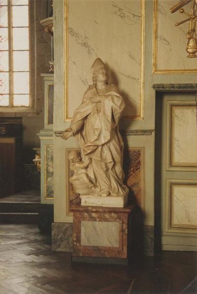 statue : saint Nicolas, vue générale
