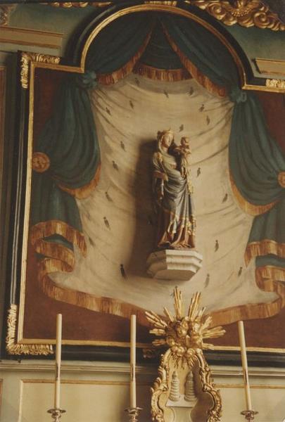 statue : Vierge à l'enfant, vue générale