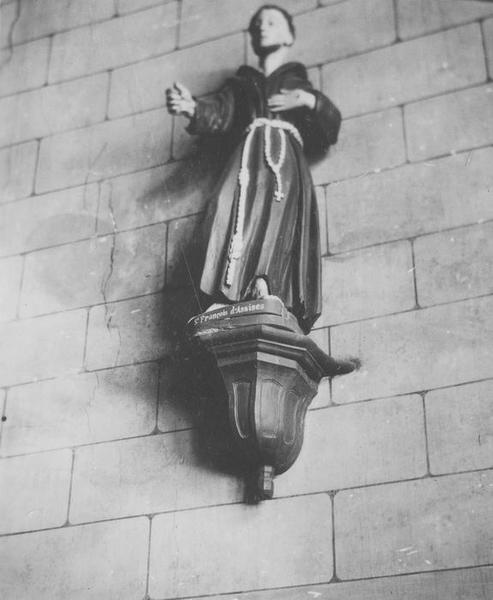 statue : saint François, vue générale