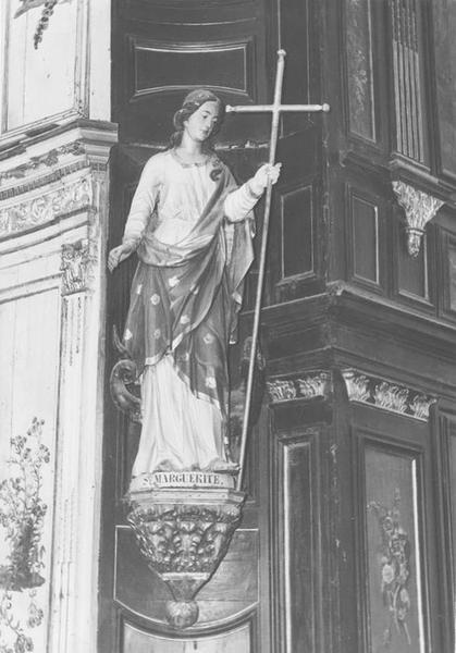 statue : sainte Marguerite, vue générale