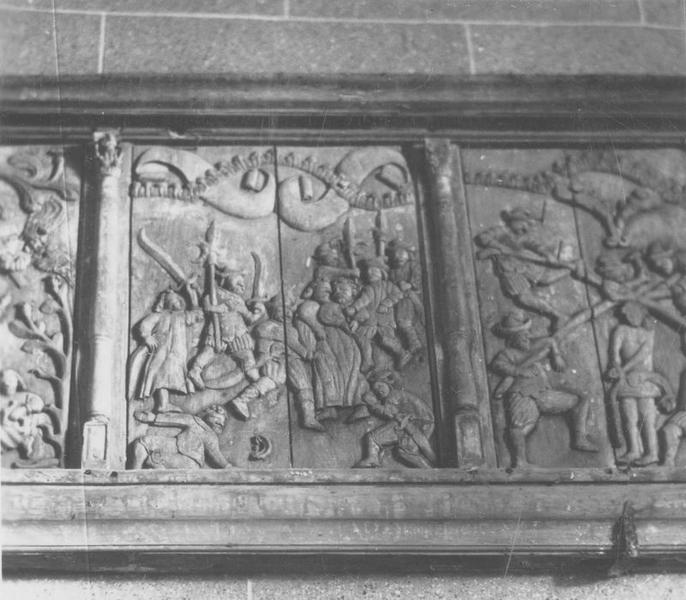 bas-relief, vue partielle : baiser de Judas (le), couronnement d'épines (le) - © Ministère de la Culture (France), Médiathèque du patrimoine et de la photographie (objets mobiliers), tous droits réservés