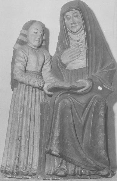 groupe sculpté : sainte Anne et la Vierge, vue générale - © Ministère de la Culture (France), Médiathèque du patrimoine et de la photographie (objets mobiliers), tous droits réservés