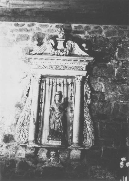 statue, niche : Vierge à l'enfant, vue générale