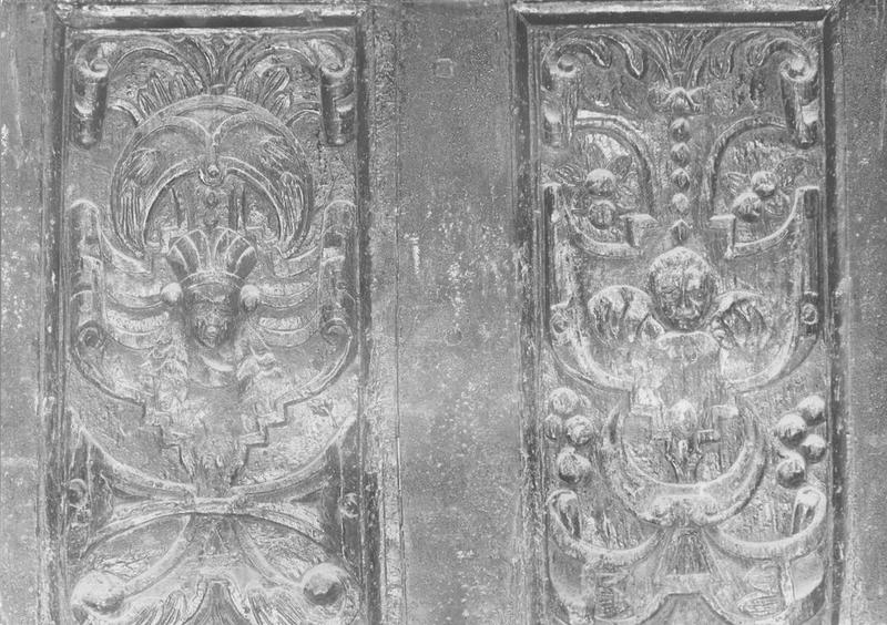 reliefs : panneaux décoratifs, vue générale