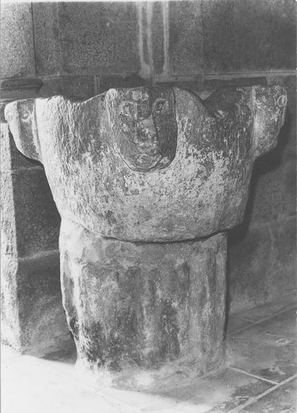 bénitier, vue générale