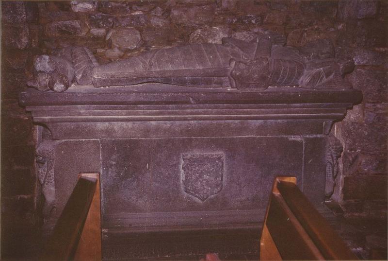 tombeau de Thébaut de Tanouarn, sieur de Couvrant, conseiller du parlement de Bretagne, vue générale