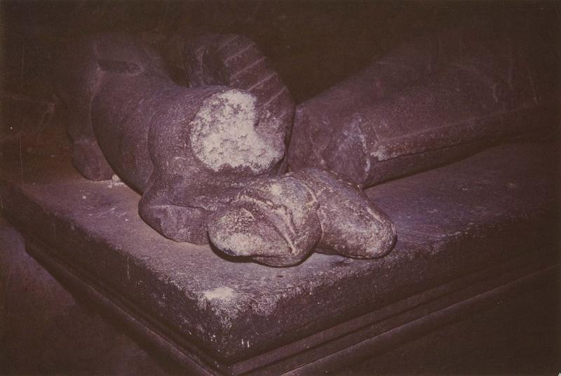 tombeau de Thébaut de Tanouarn, sieur de Couvrant, conseiller du parlement de Bretagne, détail
