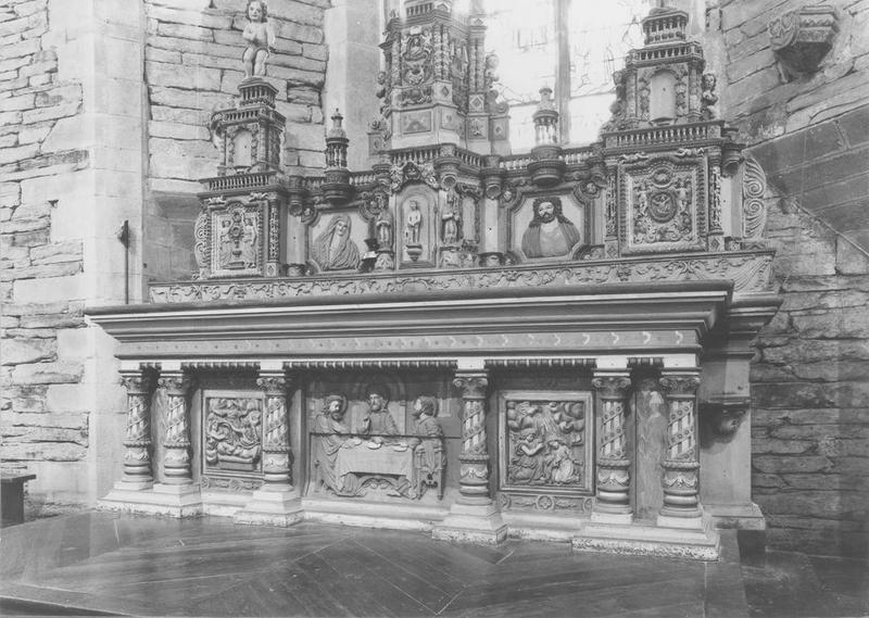 autel, retable, statues (22) (maître-autel, statuette) : Annonciation (l'), Assomption (l'), vue générale - © Ministère de la Culture (France), Médiathèque du patrimoine et de la photographie (objets mobiliers), tous droits réservés