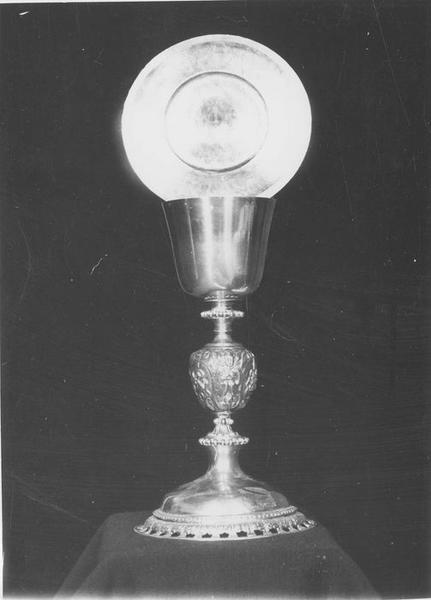 calice, patène, vue générale - © Ministère de la Culture (France), Médiathèque du patrimoine et de la photographie (objets mobiliers), tous droits réservés