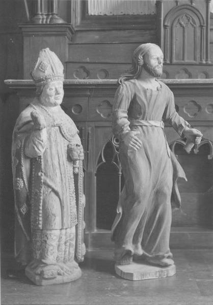 statues : saint Nicodème, saint évêque, vue générale