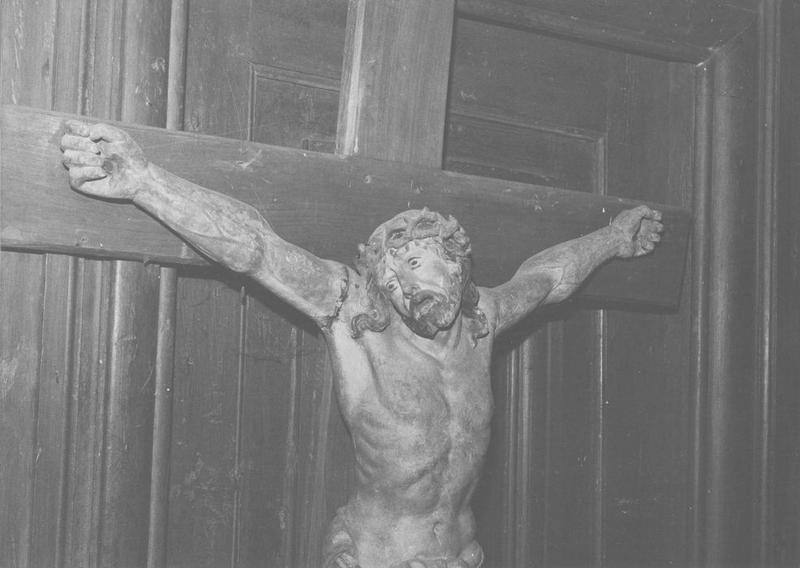 statue : Christ en croix, vue partielle - © Ministère de la Culture (France), Médiathèque du patrimoine et de la photographie (objets mobiliers), tous droits réservés