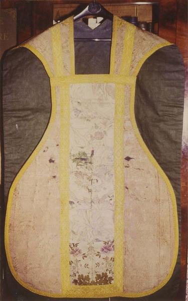 chasuble, vue générale