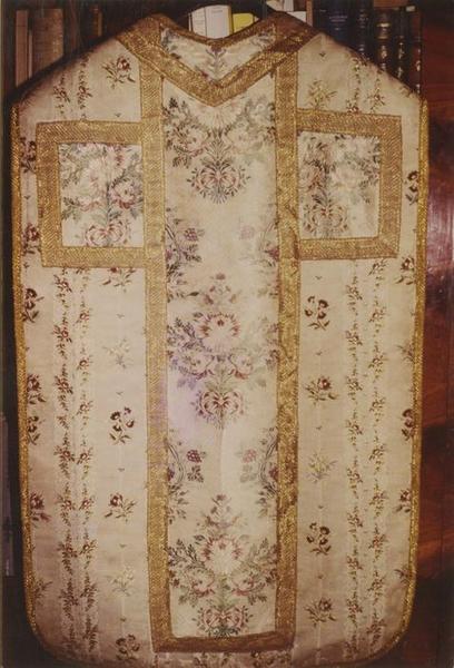 chasuble, vue générale