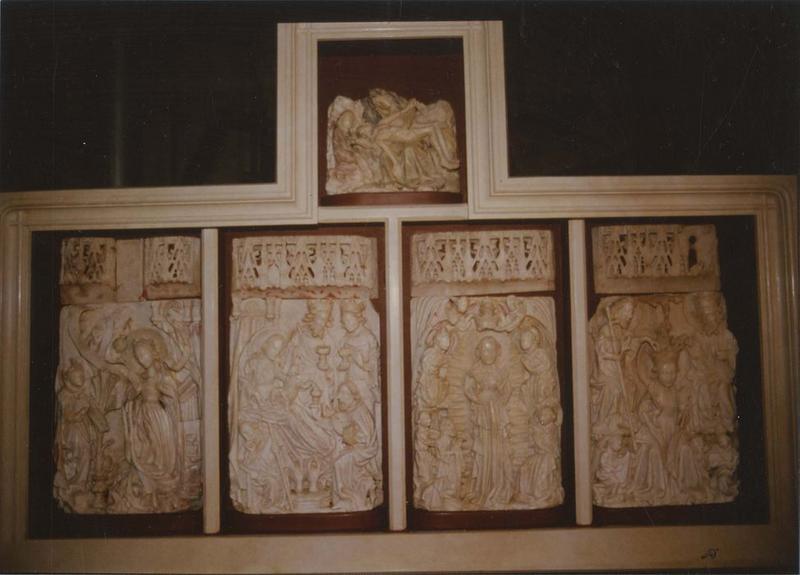 retable : adoration des mages (l'), Assomption de la Vierge (l'), couronnement de la Vierge (le), Annonciation (l'), descente de croix (la), vue générale