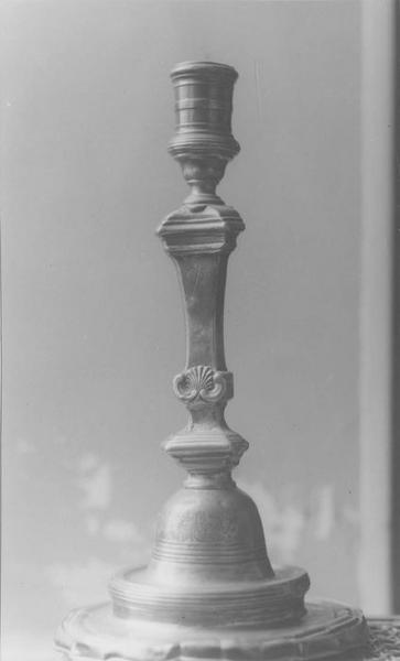 chandelier, vue générale - © Ministère de la Culture (France), Médiathèque du patrimoine et de la photographie (objets mobiliers), tous droits réservés