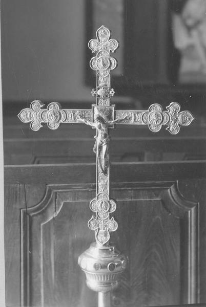 croix de procession, vue générale