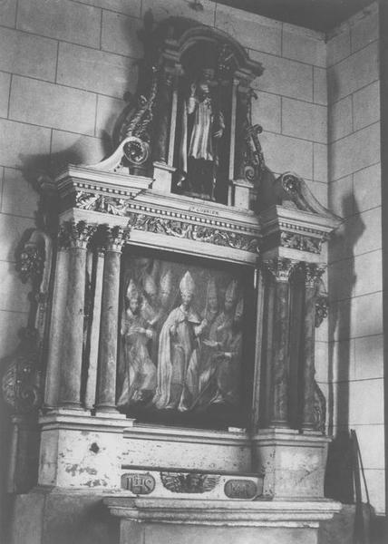 retable : saint Gobien, sept évêques de Bretagne (les), vue générale - © Ministère de la Culture (France), Médiathèque du patrimoine et de la photographie (objets mobiliers), tous droits réservés