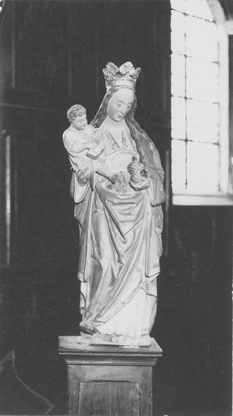 statue : Vierge à l'enfant, vue générale - © Ministère de la Culture (France), Médiathèque du patrimoine et de la photographie (objets mobiliers), tous droits réservés