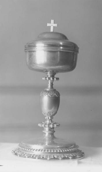 ciboire, vue générale - © Ministère de la Culture (France), Médiathèque du patrimoine et de la photographie (objets mobiliers), tous droits réservés