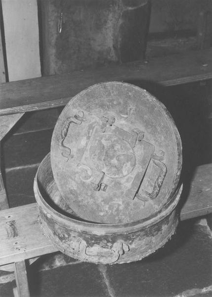 fonts baptismaux (cuve baptismale), vue générale