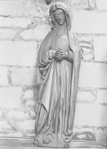 Statue : Vierge (la)