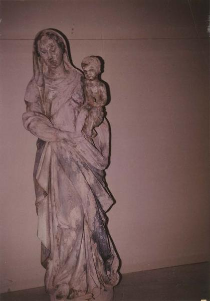 statue : Vierge à l'enfant, vue générale
