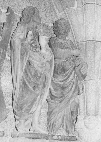 statues : apôtres Pierre et Jean, vue générale