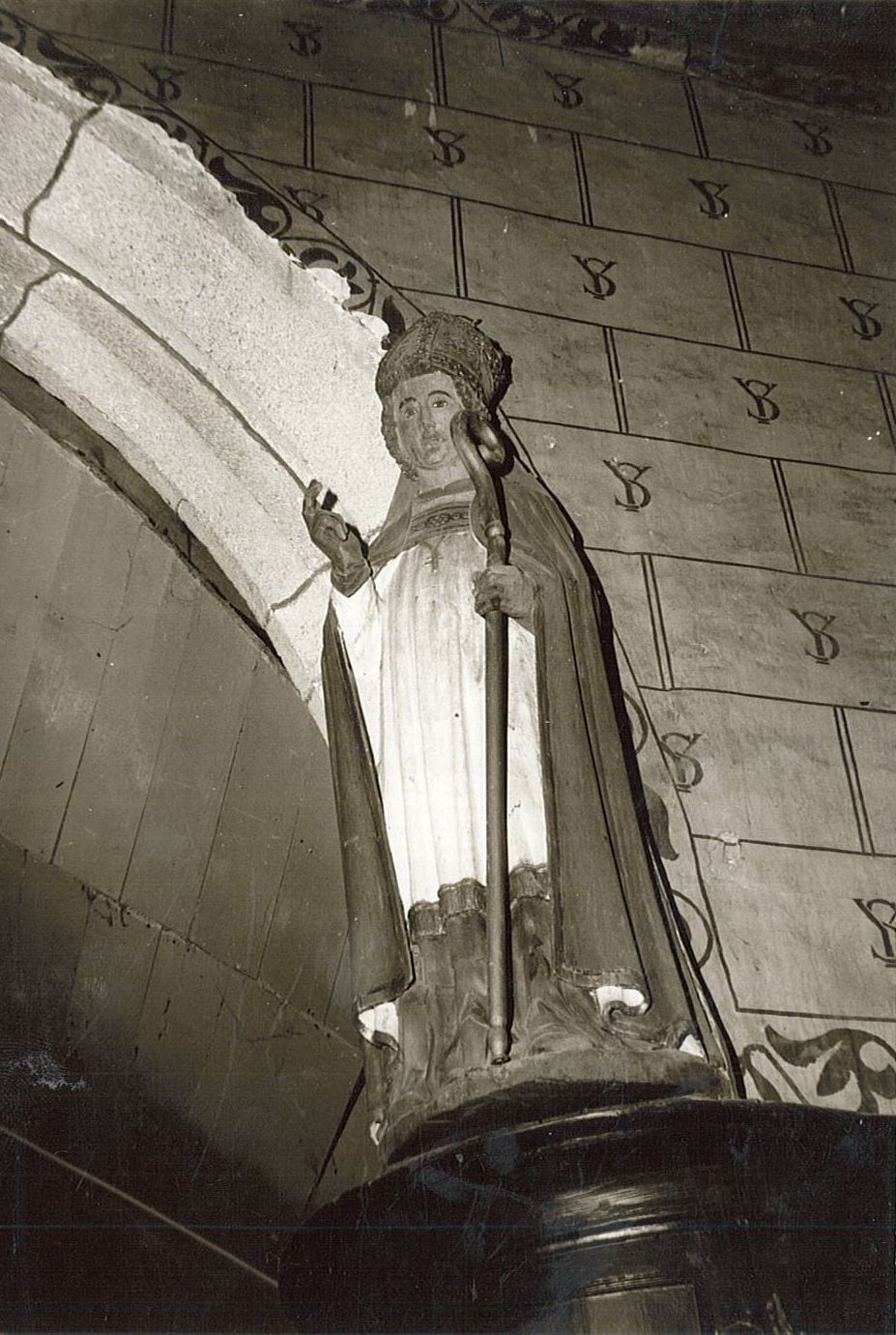 statue : Saint Ivy, vue générale - © Ministère de la Culture (France), Médiathèque du patrimoine et de la photographie, diffusion RMN-GP