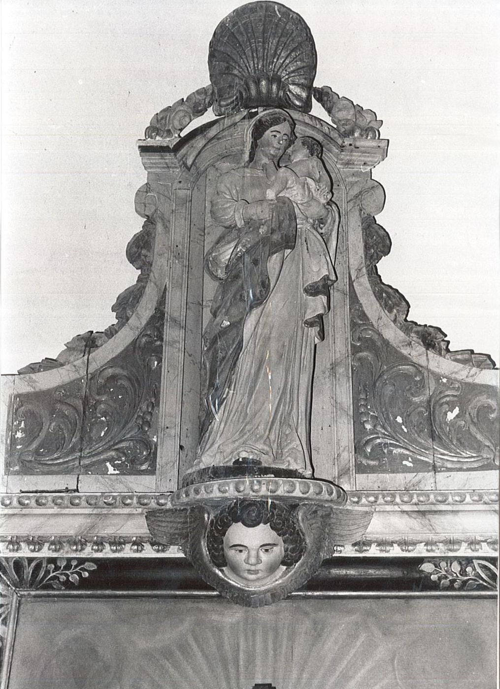 statue : Vierge à l'Enfant, vue générale - © Ministère de la Culture (France), Médiathèque du patrimoine et de la photographie, diffusion RMN-GP