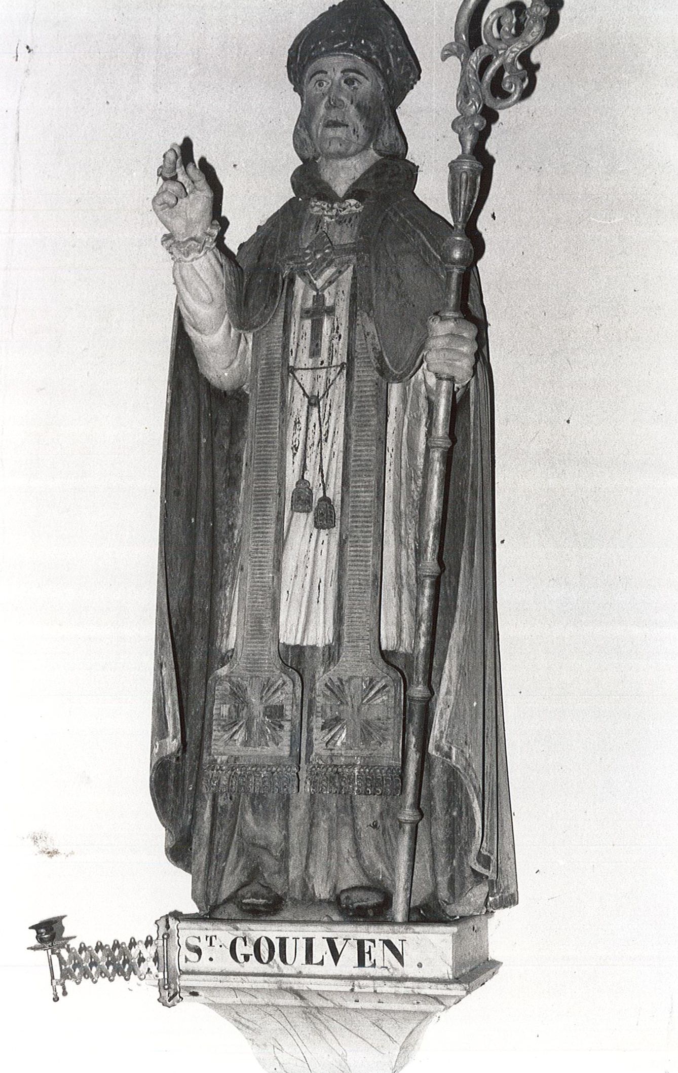 statue : Saint Goulven, vue générale - © Ministère de la Culture (France), Médiathèque du patrimoine et de la photographie, diffusion RMN-GP