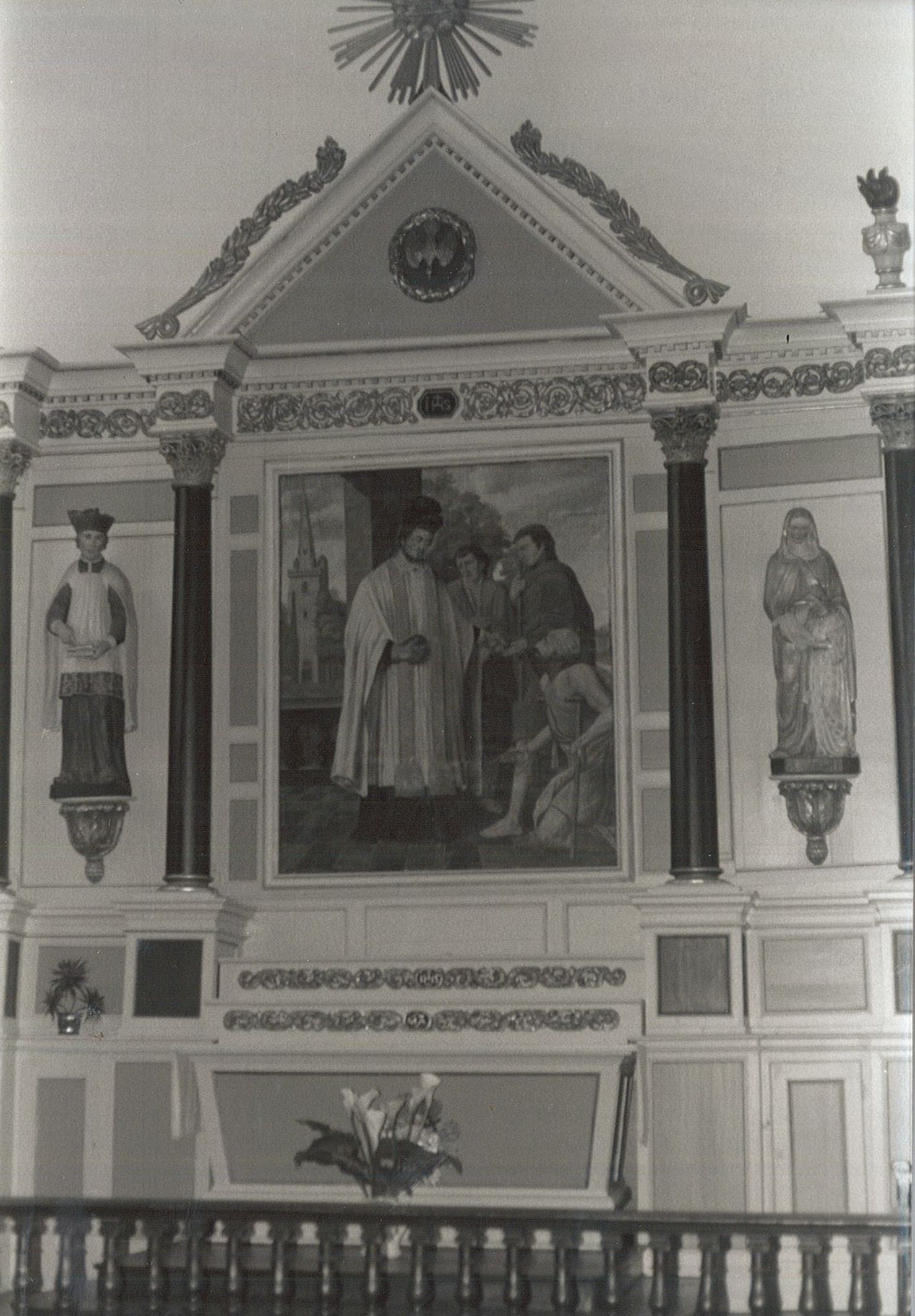 retable latéral nord et tableau : Saint Yves et les pauvres, vue générale - © Ministère de la Culture (France), Médiathèque du patrimoine et de la photographie, diffusion RMN-GP