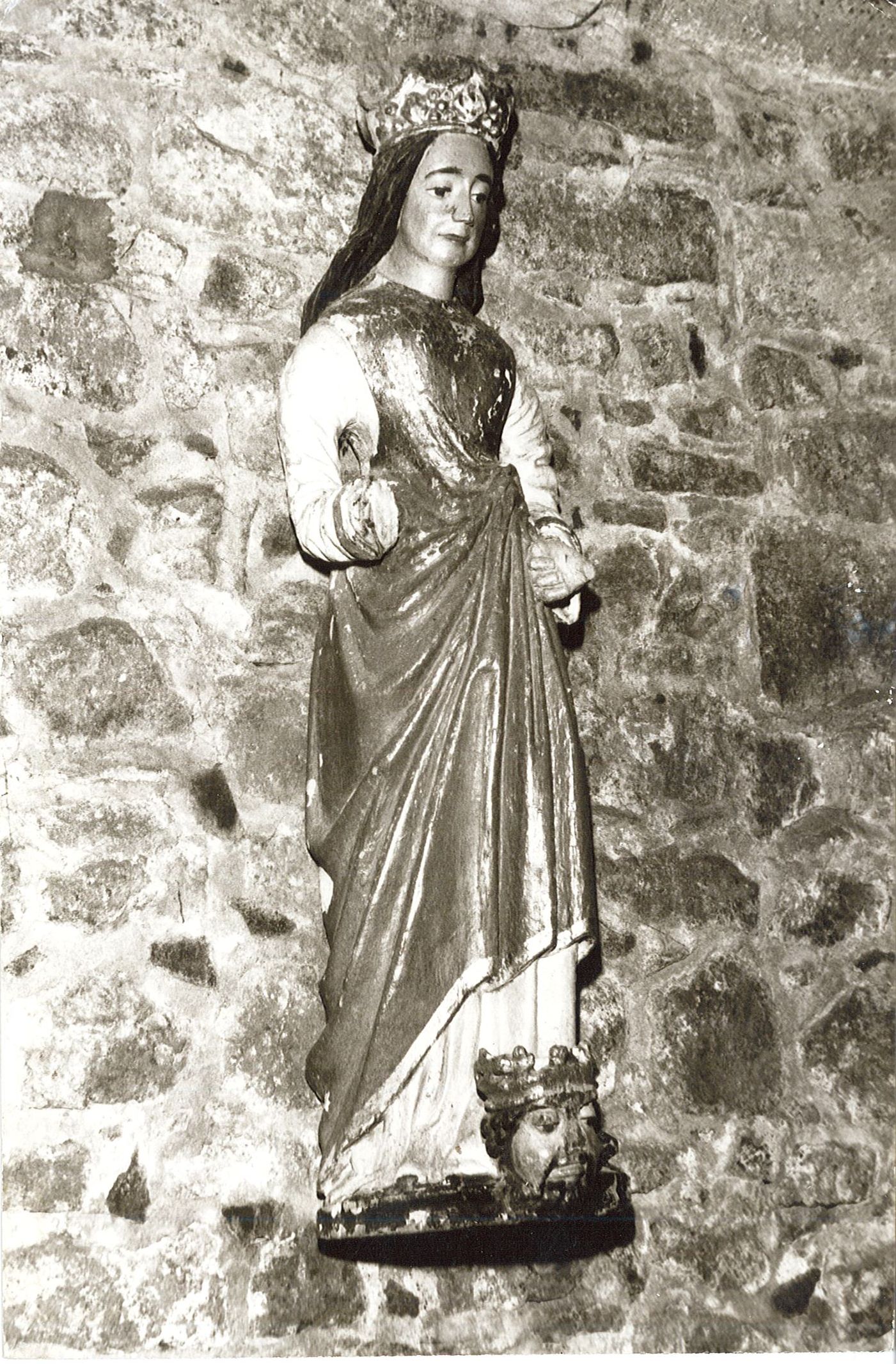 statue : Sainte Catherine, vue générale