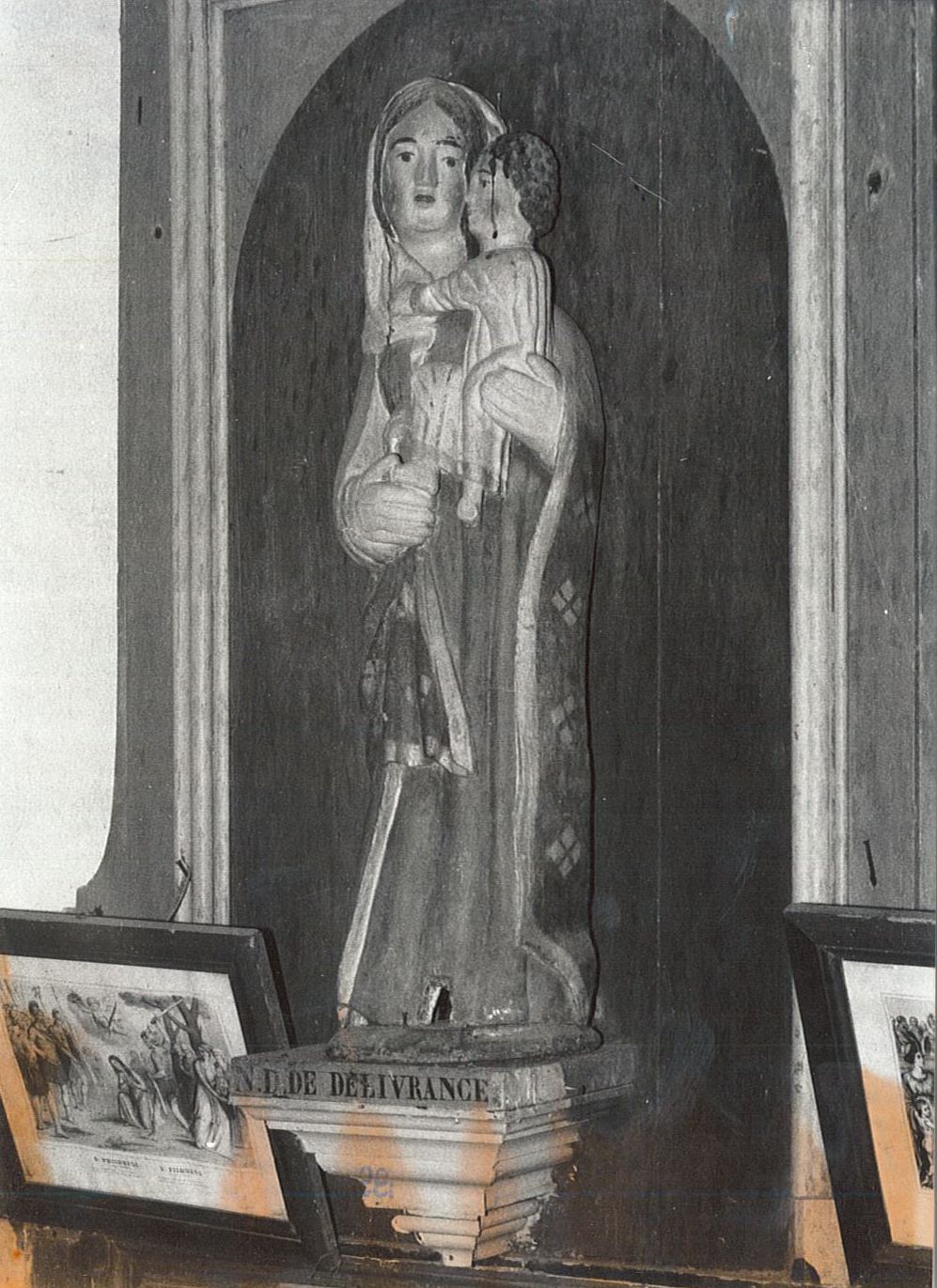 statue : Vierge à l'Enfant dite Notre-Dame de la Délivrance, vue générale - © Ministère de la Culture (France), Médiathèque du patrimoine et de la photographie, diffusion RMN-GP