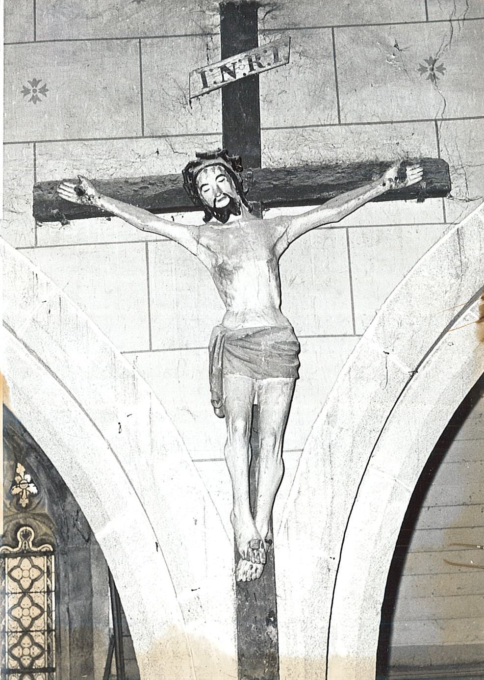 statue : Christ en croix, vue générale - © Ministère de la Culture (France), Médiathèque du patrimoine et de la photographie, diffusion RMN-GP