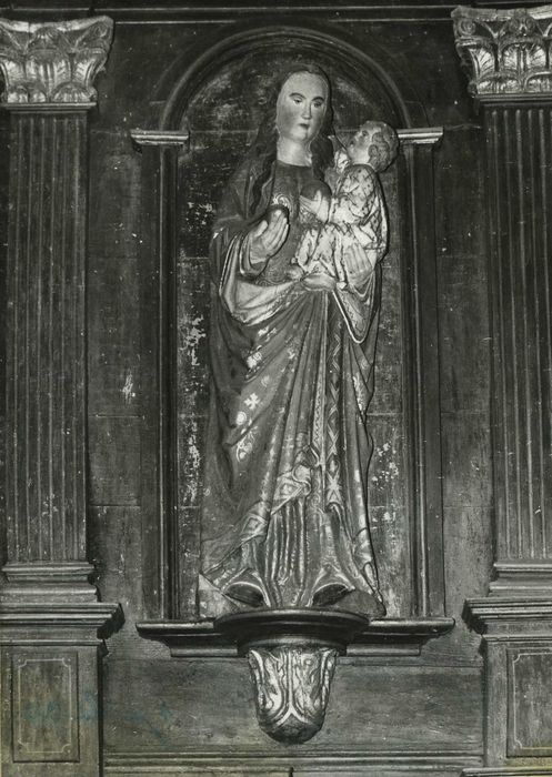 Statue : Vierge à l'Enfant