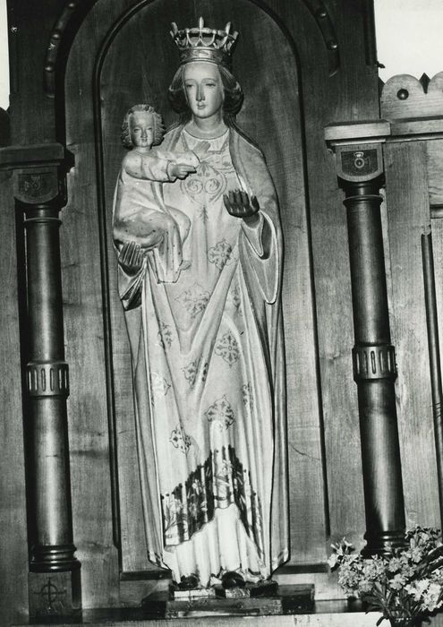 statue : Vierge à l’Enfant, vue générale - © Ministère de la Culture (France), Médiathèque du patrimoine et de la photographie, diffusion RMN-GP