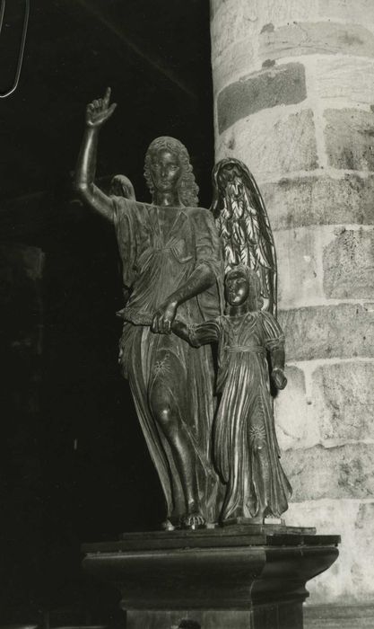 groupe sculpté : L'Ange et le jeune Tobie, vue générale