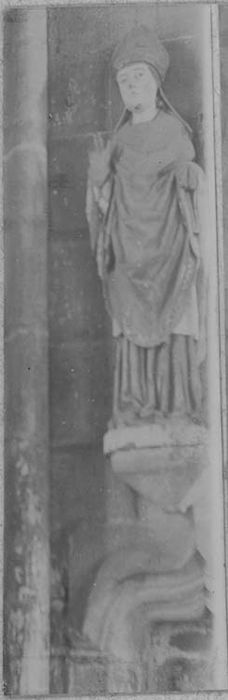 statue : saint Guillaume, vue générale