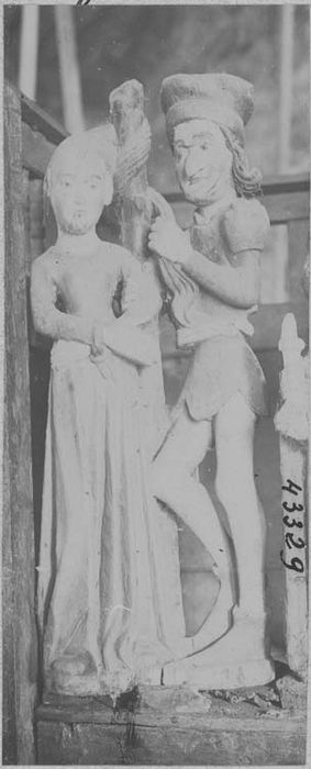 groupe sculpté : sainte Apolline et son bourreau, vue générale