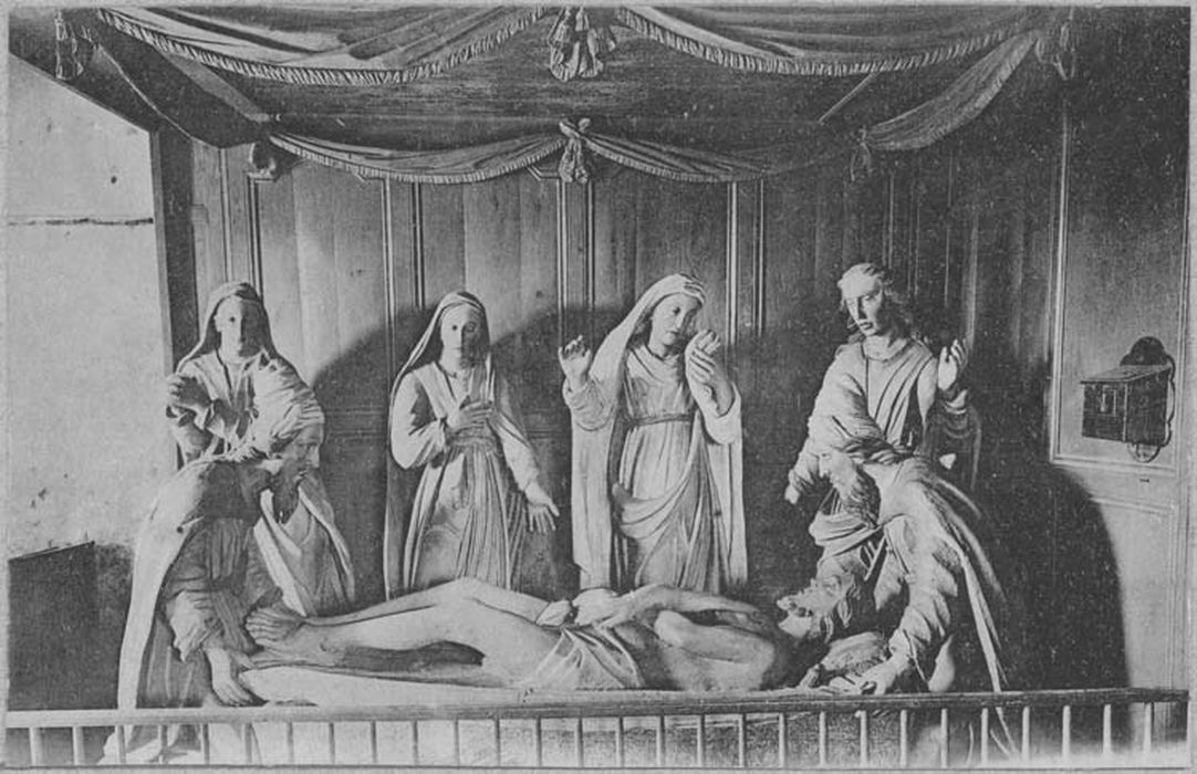 groupe sculpté : la Mise au tombeau, vue générale