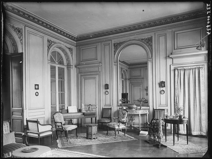 Grand salon : vue d'ensemble