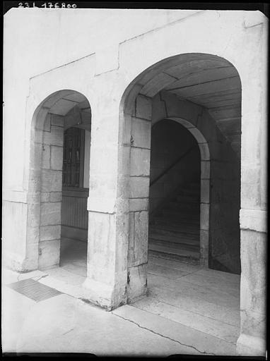 Intérieur : escalier