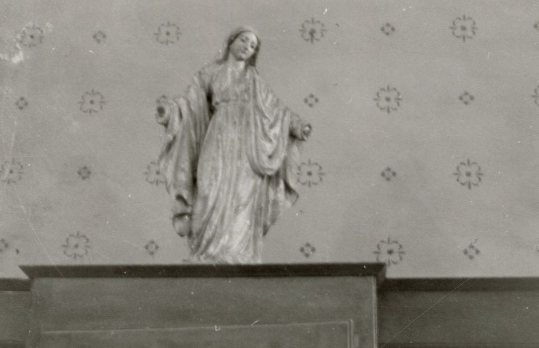 statue : Immaculée Conception